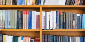 Storytelling Secrets: Building Narrative Masterpieces